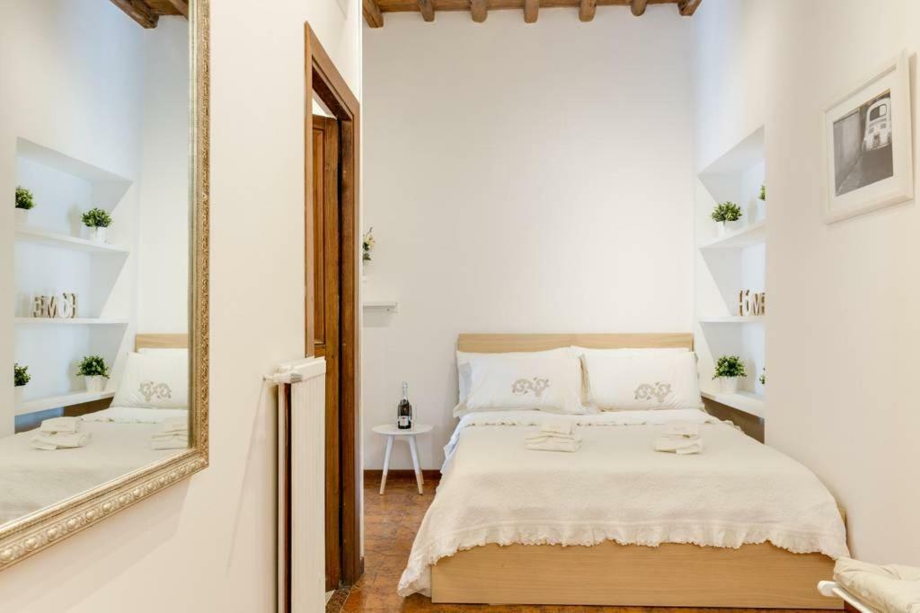 Arenula Luxury Apartment Řím Exteriér fotografie