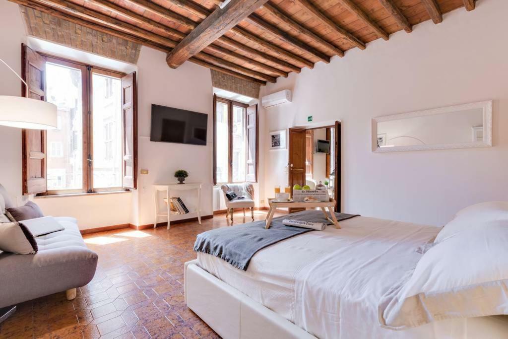 Arenula Luxury Apartment Řím Exteriér fotografie