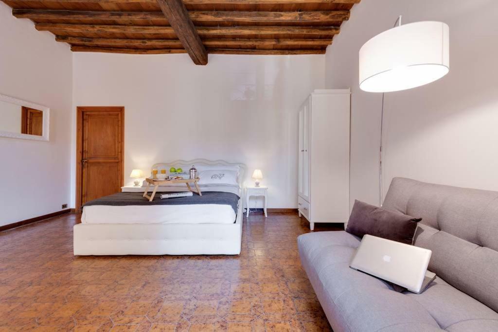 Arenula Luxury Apartment Řím Exteriér fotografie